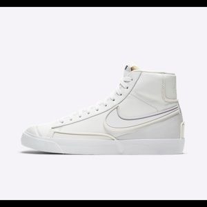 Nike Blazer Mid ‘77 Infinite Women’s Size 6